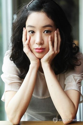 j5 - Jung Ryeo-won