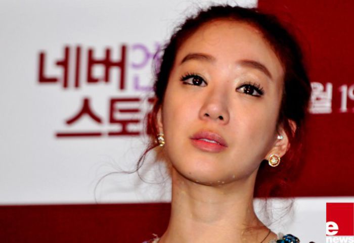 j111 - Jung Ryeo-won