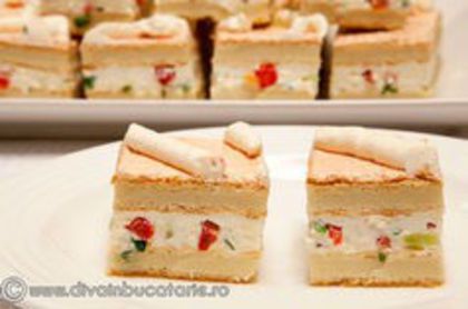 prajitura aperitiv cu branza si ardei - Idei de aranjare a platourilor pentru mese festive