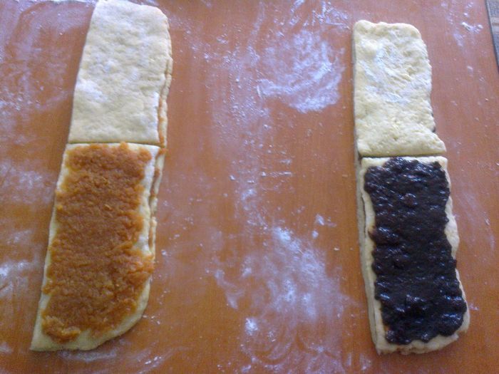 Biscuiti cu gem de gutui si gem de capsuni - 6 - Culinar 2