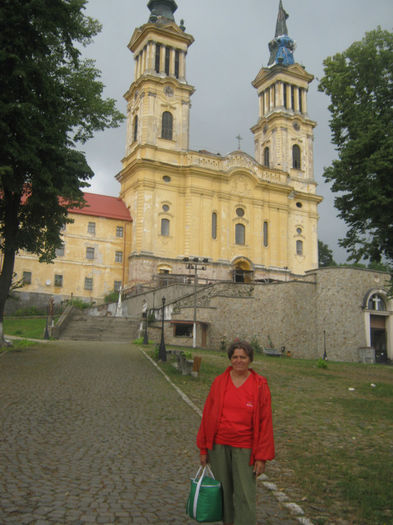 manastirea - Manastirea  franciscana MARIA RADNA