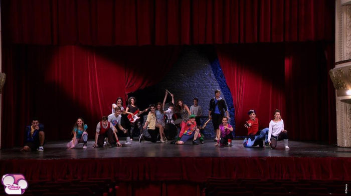 548546_325656717520014_1364265405_n 548546_325656717520014_1364265405_n