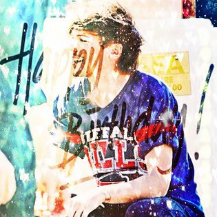 24 - 12 - 2013 - DAY 54 - Louis Tomlinson