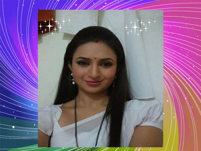 :X - POZE FAINE CU DIVYANKA TRIPATHI