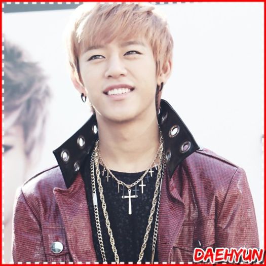 ^D^ Tocmai de aia am zis..`sau bea pur si simplu ceai` Boa. ;;) :)).