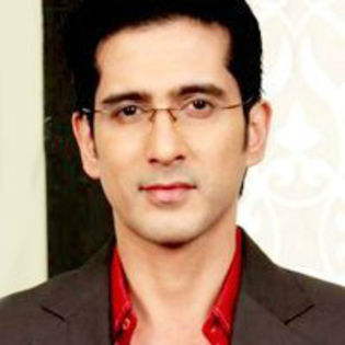 Samir Sharma aka Varad Agnihotri