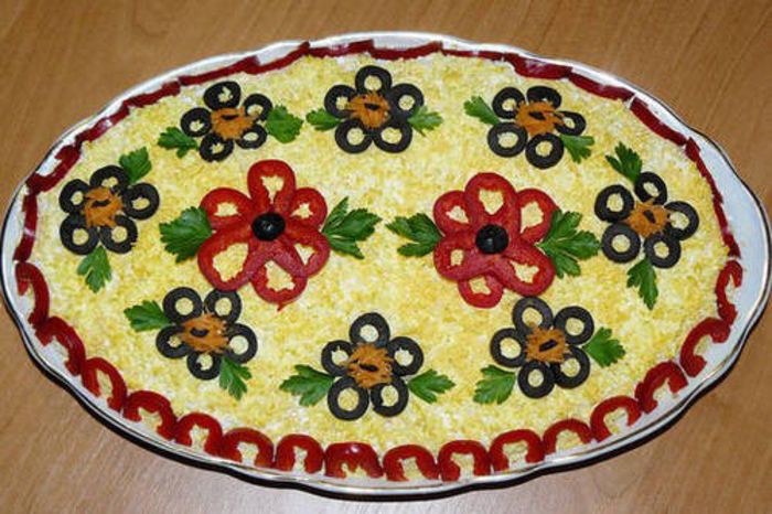 salata de boeuf - Idei de aranjare a platourilor pentru mese festive