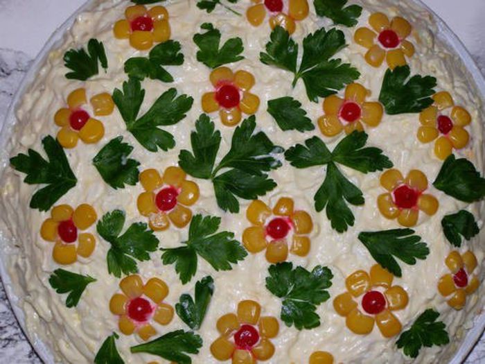 ornat-salata5 - Idei de aranjare a platourilor pentru mese festive