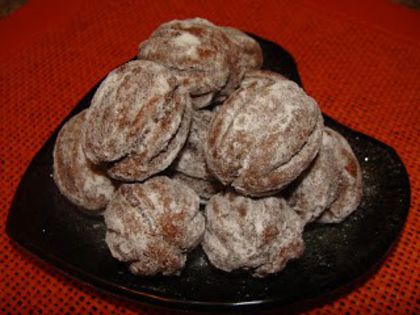 nuci umplute cu crema