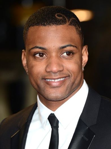 jb-gill-skyfall-premiere--1351070120-view-1 - JB Gill