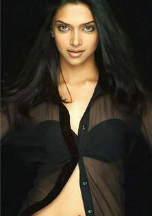 Deepika Padukone - 67- Actrite indiene