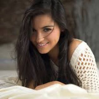 images (4) - MAITE PERRONI-POZE WOW