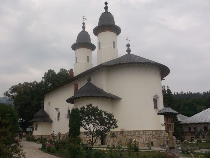 DSCF4040 - Manastirea Varatec