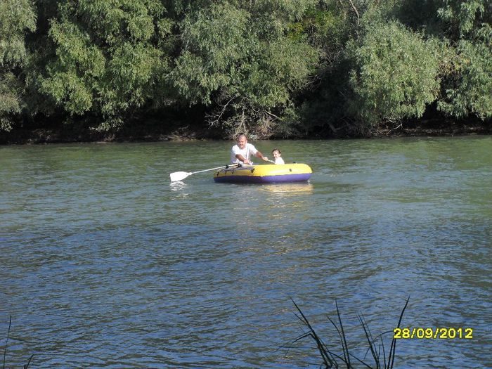 Stapane vezi sa nu te ia curentu ca ma lasi pe drumuri