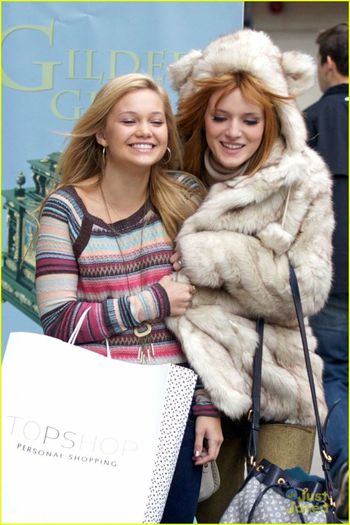 1502849_130408850462931_1729268158_o - olivia hasting holt