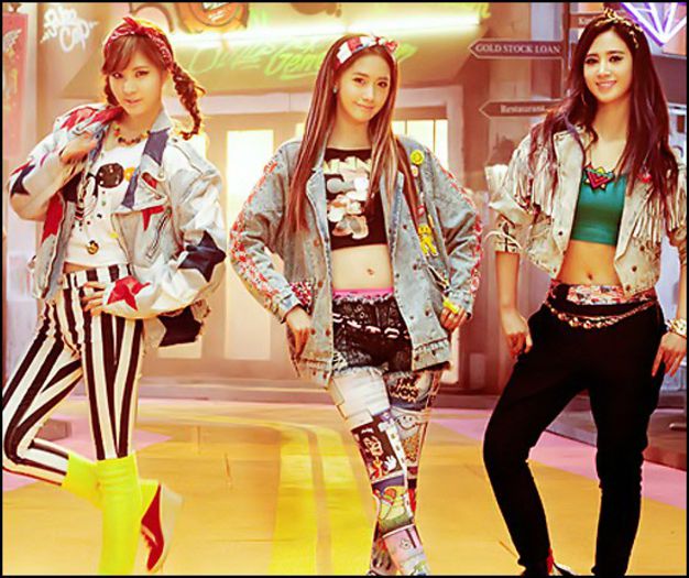  - Favorite K-Bands -- Girls Generation