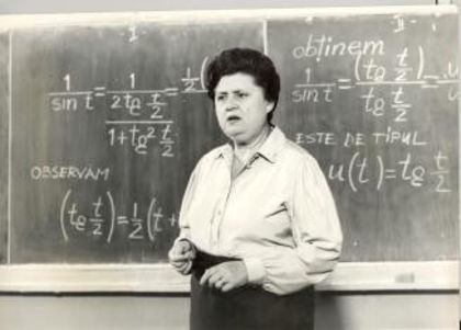 (O baba care ii vazu le zise )Pupati-va mama,nu va rusinati ,doar e un film de dragoste