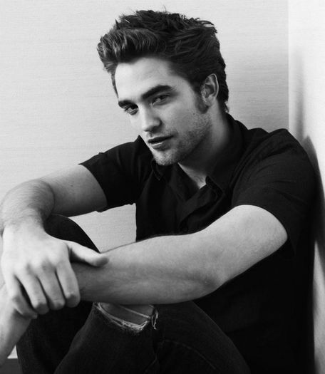  - Robert Pattinson as Edward