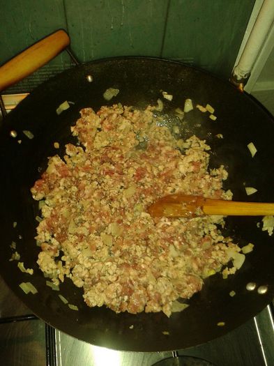 20140104_123609 - Clatite umplute cu carne si ciupercu
