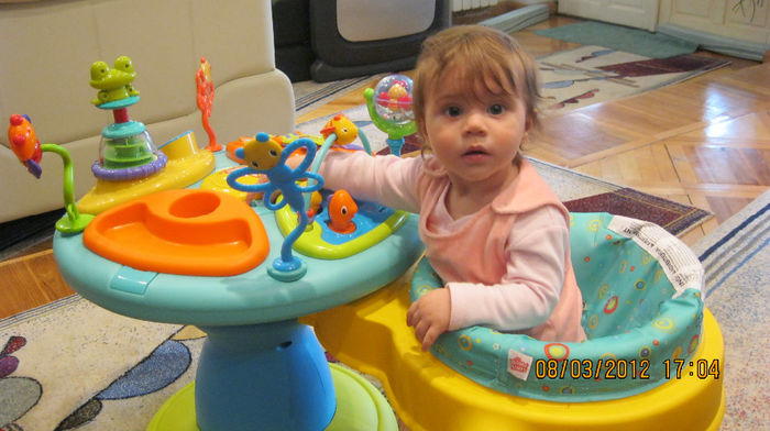 saptamana Elizei,6-10 martie 2012 082 - Eliza cand era mai mica