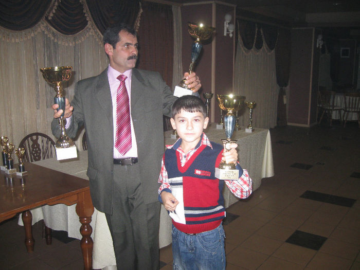 PREMIERE; Dl.Pitu si Andrey(fiul meu)
