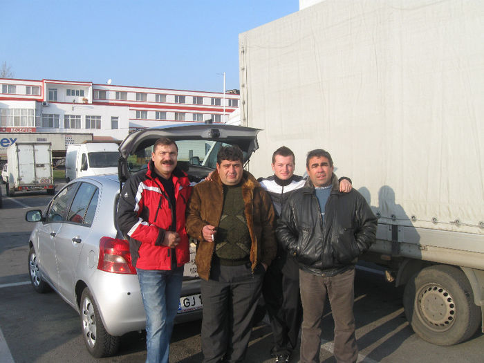 EXPO. CRAIOVA; FRATII MEI
