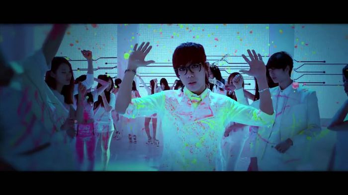 15. MBLAQ - Smoky Girl - 0 - Top 60 de MV-uri - 2013