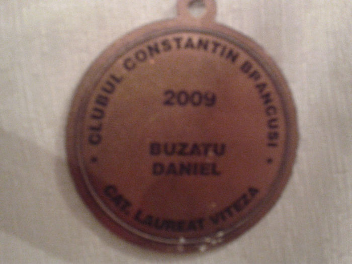 MEDALIE LAUREAT VITEZA; LOC.3.LAUREAT CRESCATOR VITEZA
