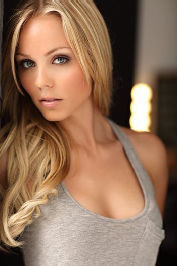 Laura (5) - Laura Vandervoort