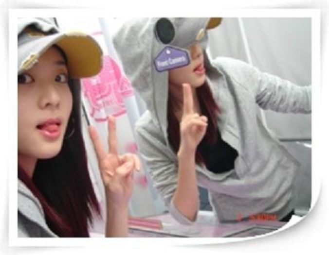 205983_original - 1 2ne1 natural