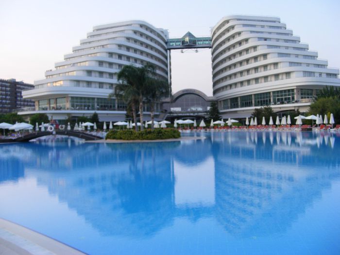 Miracle De Luxe Resort & Spa