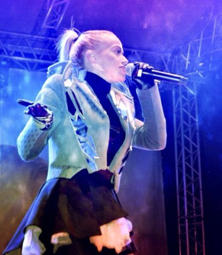 1471213_10152001620039361_1782042071_n