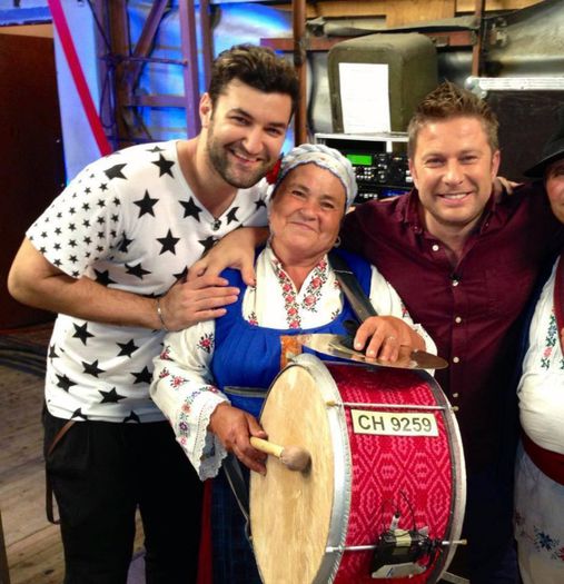 1382078_520592451350723_1148108928_n