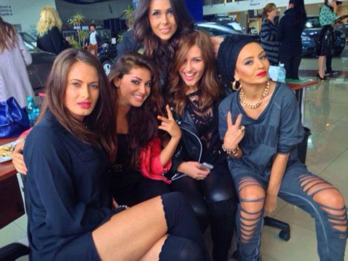 1511189_643394572384976_489797145_n - Alina Eremia