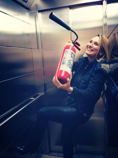 1476292_549788565102836_855116366_n