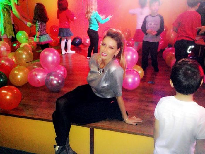 1465264_10151881994634753_803324120_n - Andreea Banica