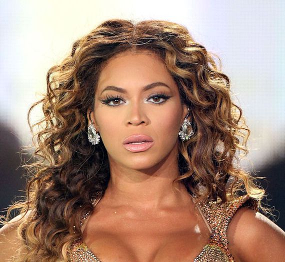 beyonce-with-makeup - Beyonce