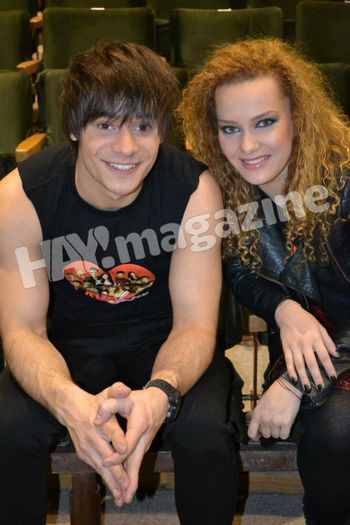 313780_347235155387154_1332255796_n