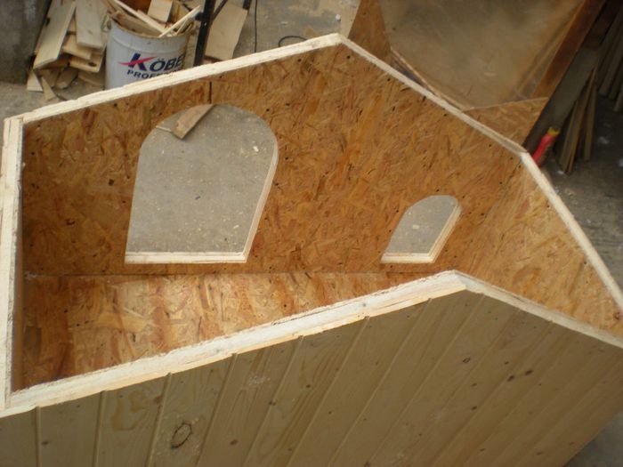 DSCN6807 - 1 Custi cotete lemn --- REALIZATE