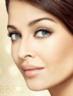 46 - ALEGE-TI O POZA LIBERA CU AISHWARYA RAI