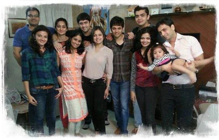 Drashti si familia - Drashti Dhami