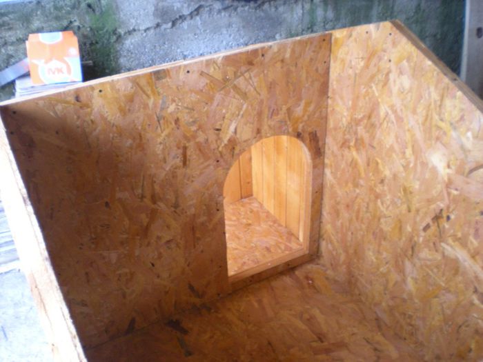 DSCN7421 - 1 Custi cotete lemn --- REALIZATE