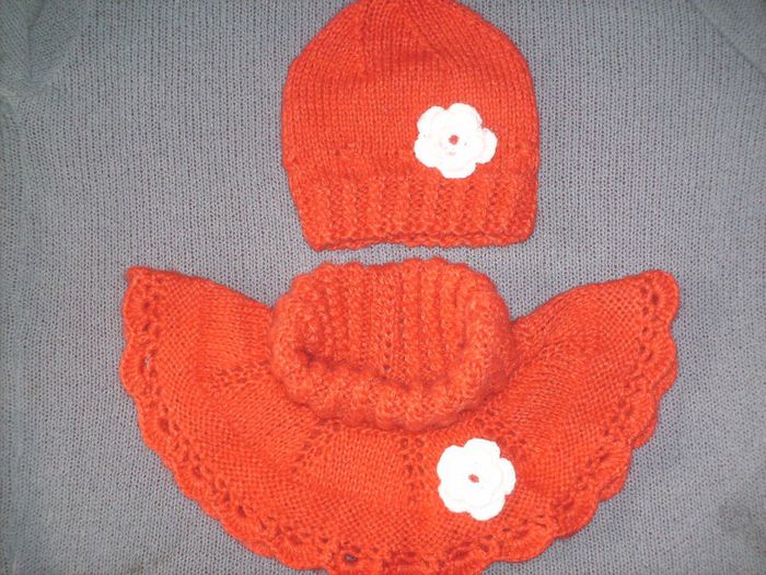 set fetite-  45 lei - AA Vand tricotaje manuale pt copii