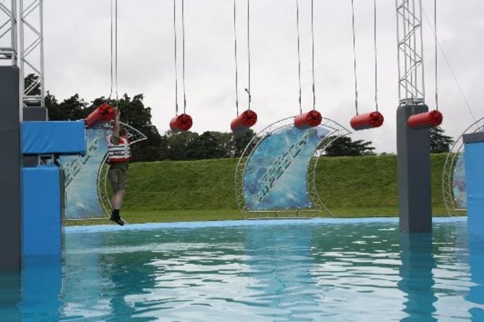 297569_152939204793461_1992367331_n