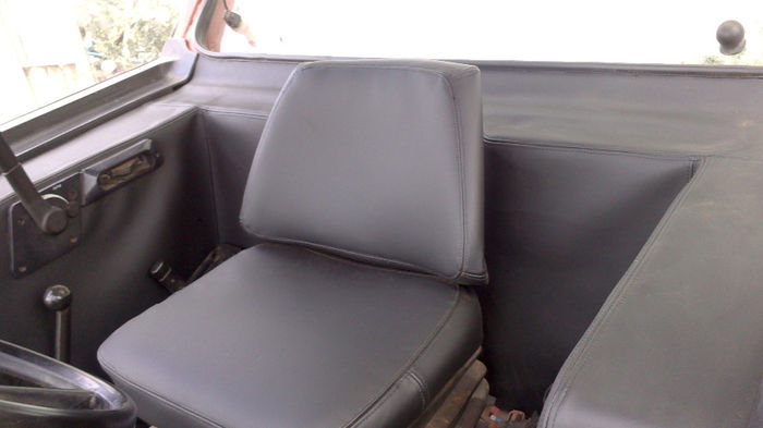 DSC_0099 - Tapiterie auto