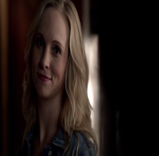 ┊мяs.sнεℓℓεү» da, pot să jur că nu mă intereseazăă. :) - Episode - 09