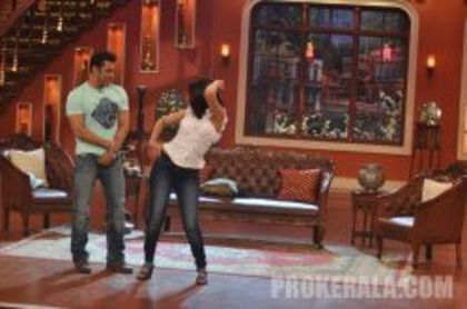 B12 - SALMAN KHAN COMEDY NIGHTS WITH KAPIL