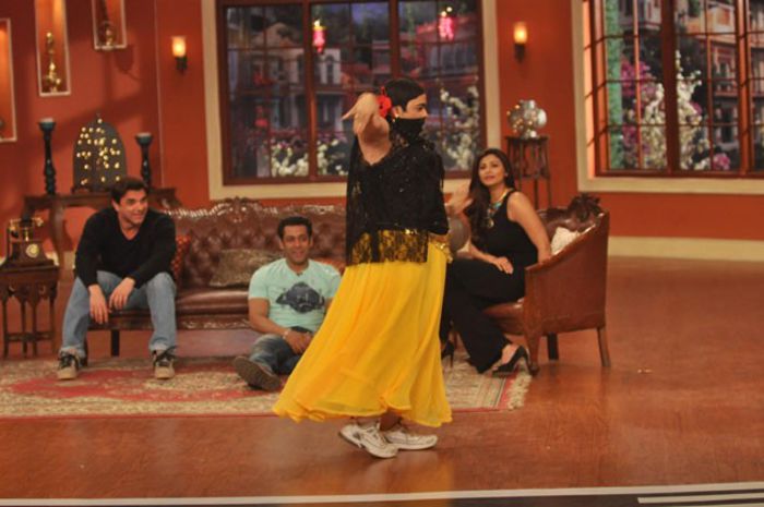 B36 - SALMAN KHAN COMEDY NIGHTS WITH KAPIL