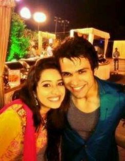 1482986_632180720176382_1844272077_n