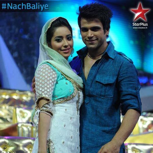 1554561_582280441846276_837575123_n